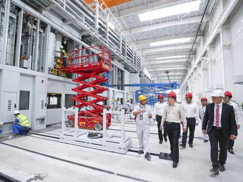 恒大汽车生产车展曝光 自动化装备齐全