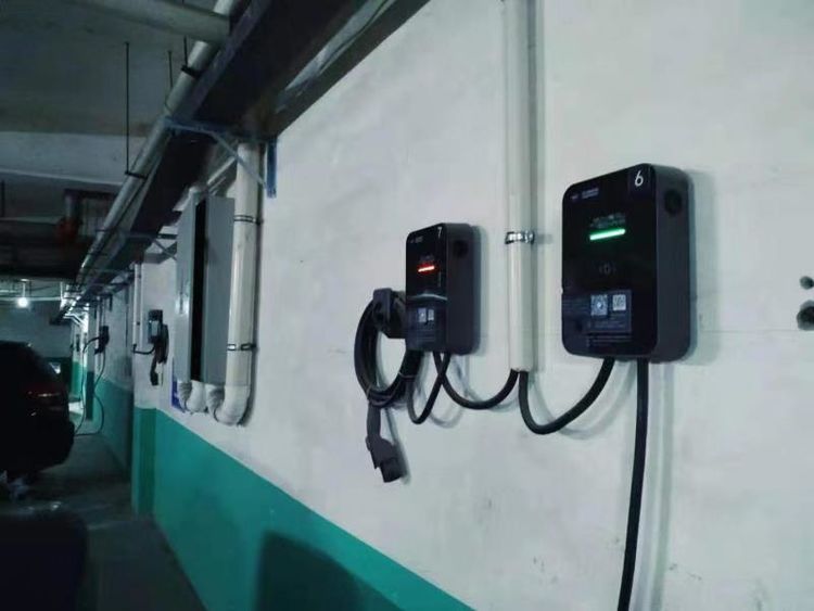 AC米兰官网三年营收增超20%！星星充电母公司上市手握58万台充电桩