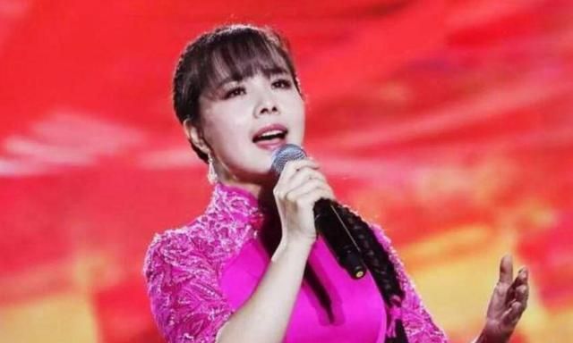 一级演员王二妮：发展多年却买不起房，选择回到农村种地过日子