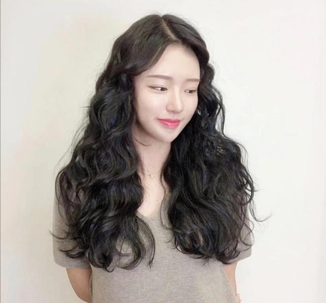 超适合发量少女生的满头卷发型可温柔可复古可甜美可萝莉