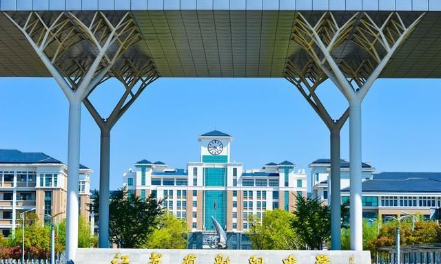 江苏省2020高考各市_-仪征市2020年成人高考顺利结束