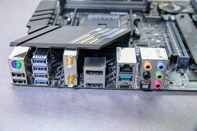 华硕b550m重炮手接线图,华硕b560主板接线图解 新一代中端matx板皇华硕b550重炮手wifi主板体验评测