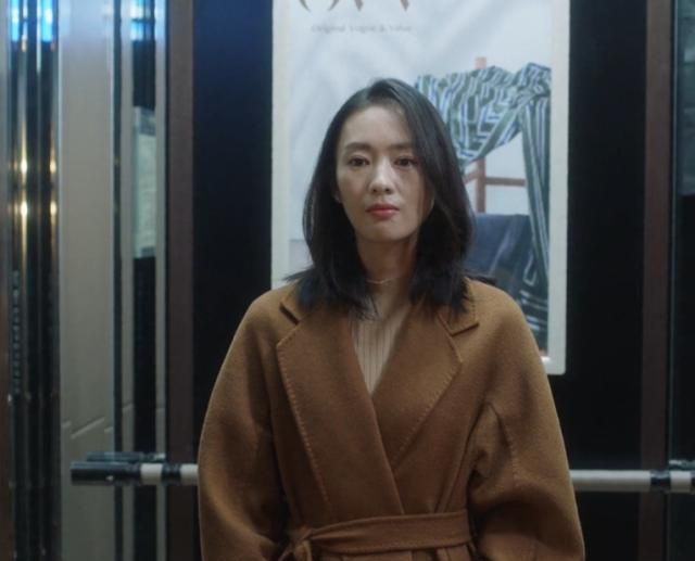 顾佳卖房卖车,王漫妮钟晓芹都没帮忙,唯独他拿一袋子钱给顾佳