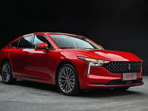 溜背、翘臀很撩人，全新第三代奔腾B70尾部官图曝光