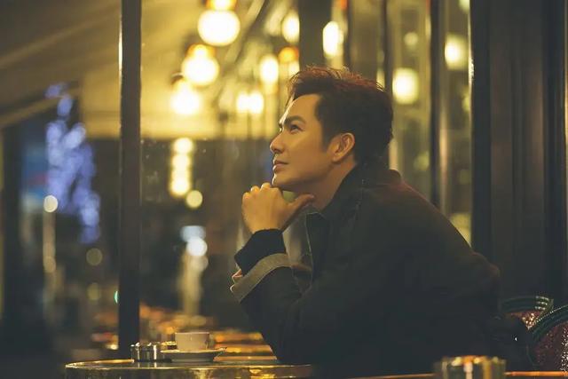 古龙剧八大男主角现状，郑少秋年过70气质不减，焦恩俊颜值变化大