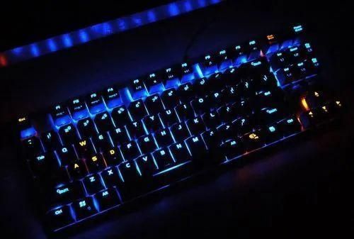 机械键盘哪种轴体适合打字 0e9a-ixreehp6991914.jpg