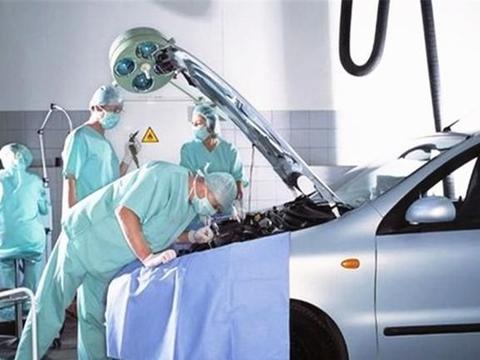 汽车行驶2万公里清理这2个地方，省油有劲，预防发动机报废！