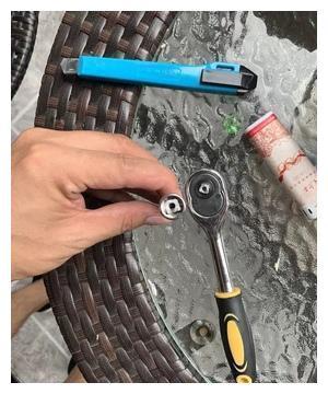 汽车常见的故障原因分析及维修保养的常用技巧