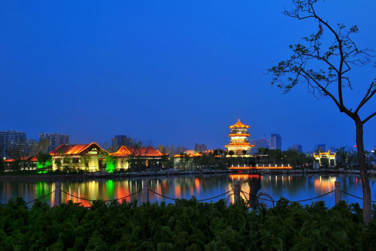 西湖娱乐城- 西湖娱乐城官方网站- 西湖娱乐城APP旅游办事两不误！“政务夜市”点亮西湖夜