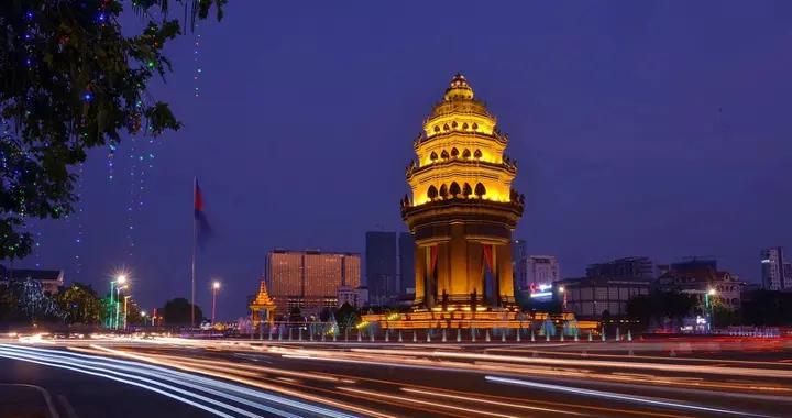 柬埔寨赞赏中国：世界经济复苏发展离不开中国
