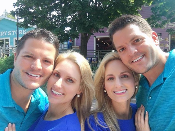 双胞胎姐妹嫁给双胞胎兄弟,婚后4人住一起,同时怀孕,网友:好期待他们孩子的模样···休闲区蓝鸢梦想 - Www.slyday.coM 双胞胎姐妹嫁给双胞胎兄弟,婚后4人住一起,同时怀孕,网友:好期待他们孩子的模样···休闲区蓝鸢梦想 - Www.slyday.coM