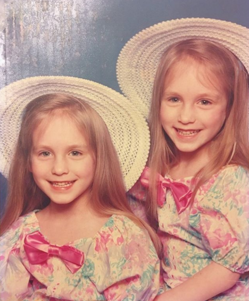 双胞胎姐妹嫁给双胞胎兄弟,婚后4人住一起,同时怀孕,网友:好期待他们孩子的模样···休闲区蓝鸢梦想 - Www.slyday.coM 双胞胎姐妹嫁给双胞胎兄弟,婚后4人住一起,同时怀孕,网友:好期待他们孩子的模样···休闲区蓝鸢梦想 - Www.slyday.coM