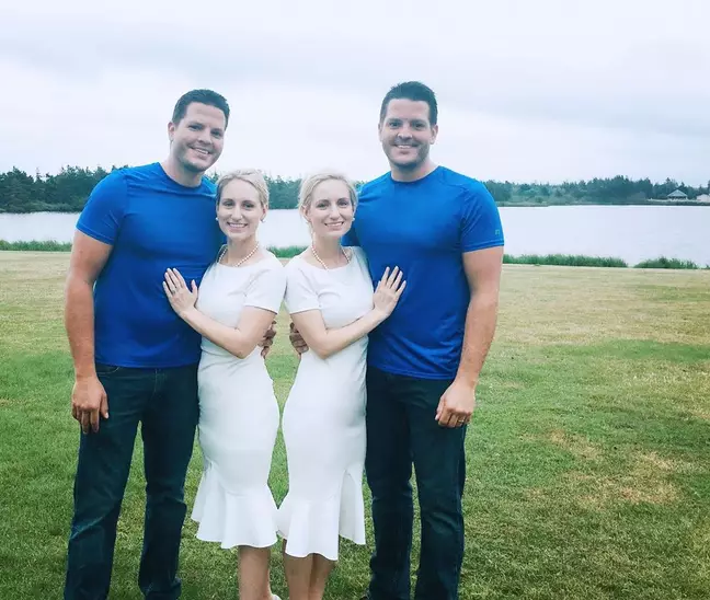 双胞胎姐妹嫁给双胞胎兄弟,婚后4人住一起,同时怀孕,网友:好期待他们孩子的模样···休闲区蓝鸢梦想 - Www.slyday.coM 双胞胎姐妹嫁给双胞胎兄弟,婚后4人住一起,同时怀孕,网友:好期待他们孩子的模样···休闲区蓝鸢梦想 - Www.slyday.coM