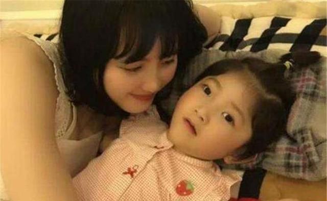 单身女网红收养“皮包骨”弃婴被质疑炒作,现在被丈夫一家宠成宝休闲区蓝鸢梦想 - Www.slyday.coM 单身女网红收养“皮包骨”弃婴被质疑炒作,现在被丈夫一家宠成宝休闲区蓝鸢梦想 - Www.slyday.coM