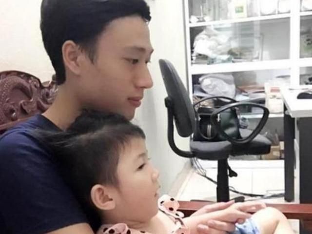 单身女网红收养“皮包骨”弃婴被质疑炒作,现在被丈夫一家宠成宝休闲区蓝鸢梦想 - Www.slyday.coM 单身女网红收养“皮包骨”弃婴被质疑炒作,现在被丈夫一家宠成宝休闲区蓝鸢梦想 - Www.slyday.coM