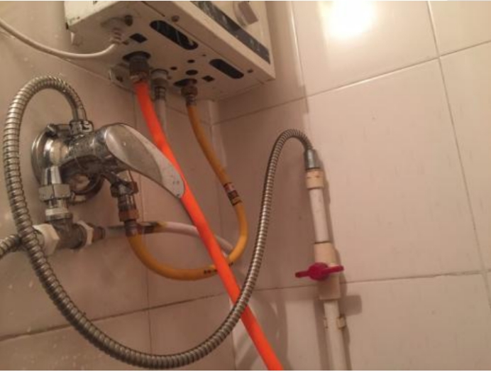 想要安装燃气热水器,3条硬性规定,你家符合要求吗?