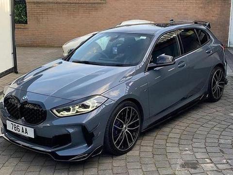 宝马新款M135i实拍，采用全新的设计风格