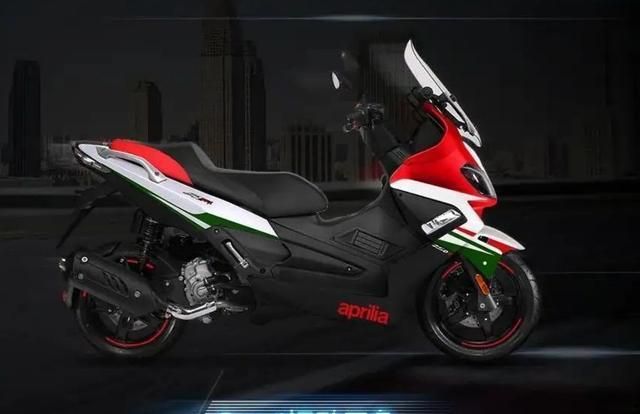 阿普利亚srmax250gt,阿普利亚srmax250 阿普利亚sr max250标准版和gt-sport版有何不同?如何选?