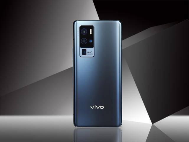vivox50pro采用大底高像素的设计方案给用户带来丰富拍摄体验