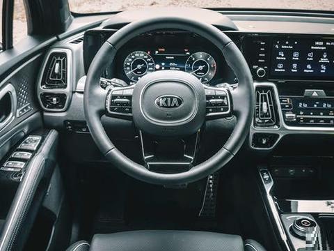 丰田汉兰达的“强敌”！起亚旗下中型SUV