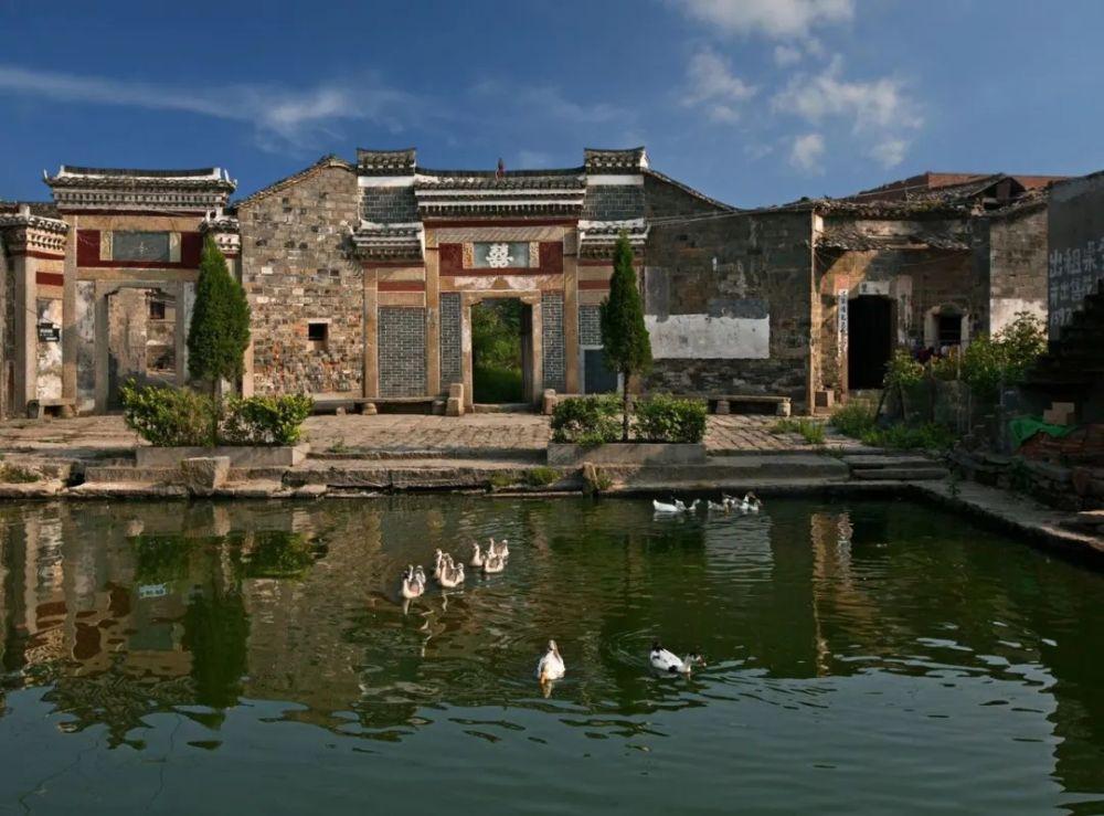 咸阳夜巷百元探秘，市井烟火里的消费密码揭秘