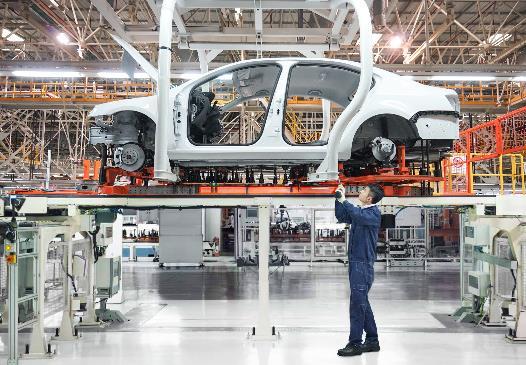 奢享随行，与上汽大众威然一起探寻上汽大众宁波工厂