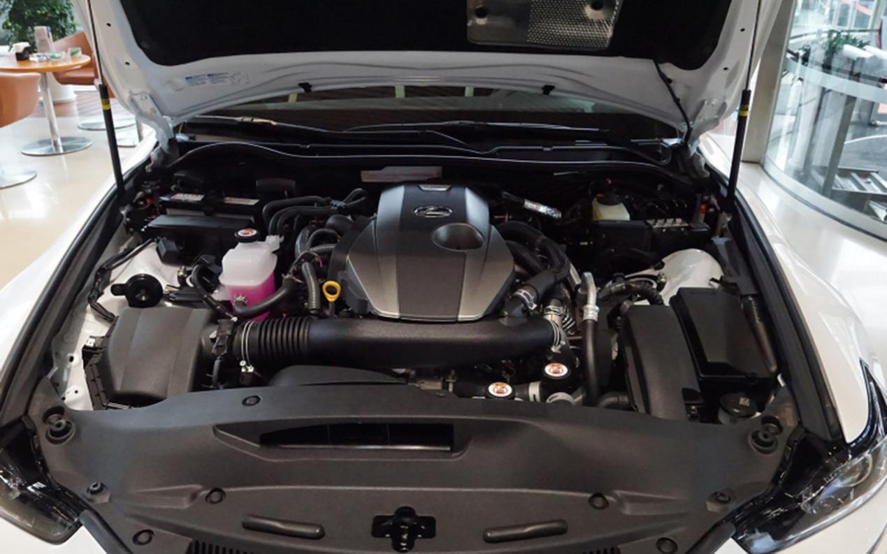 3年保值率最高的4款中型车,选择它们,你卖车时不会后悔