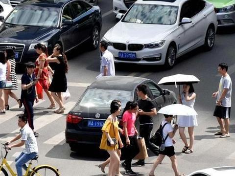 为什么中国城市交通如此拥堵？除了减速慢行，还有4点也不能忽视