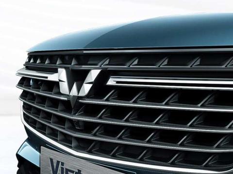 国产神车再创辉煌，五菱MPV即将亮相