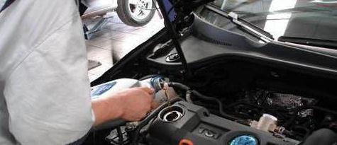 为什么丰田自吸全合成要六个月换？