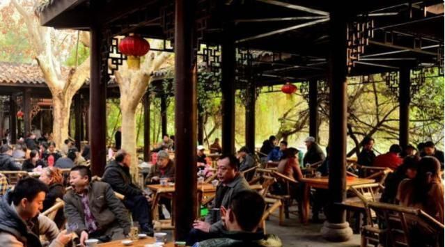 2020全国gdp排名省会_2020年全国GDP城市排名:重庆超过广州,北方仅剩一根独