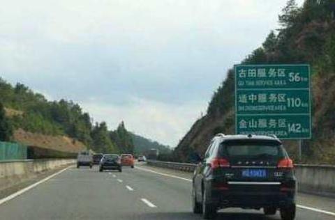 私家车连续不停开车能跑多少公里？不想车报废，这个数后要停下