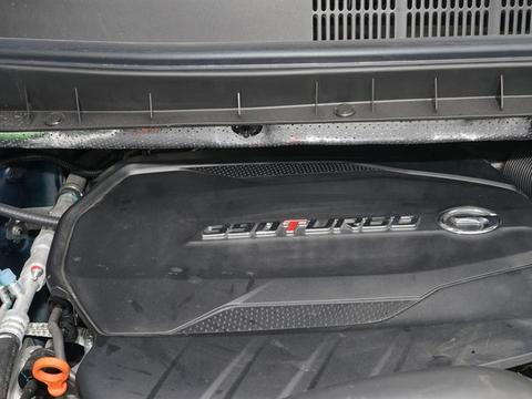 MPV王者对决，GM8和GL8到底谁更香？