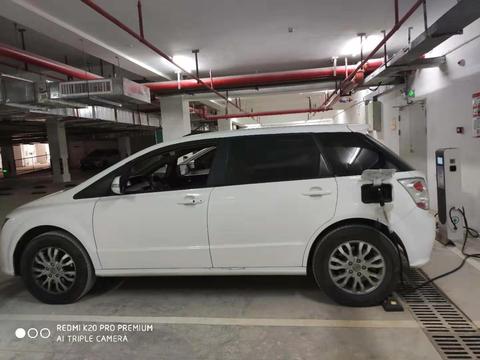 快看这里→山西高平瑞鑫宝骏4S店配备小区电动汽车充电桩