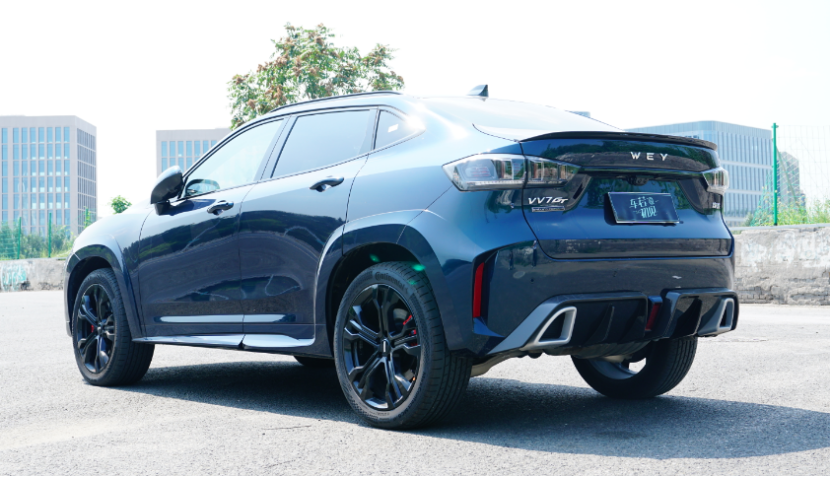 第一次开“巴博斯”,不是奔驰而是它