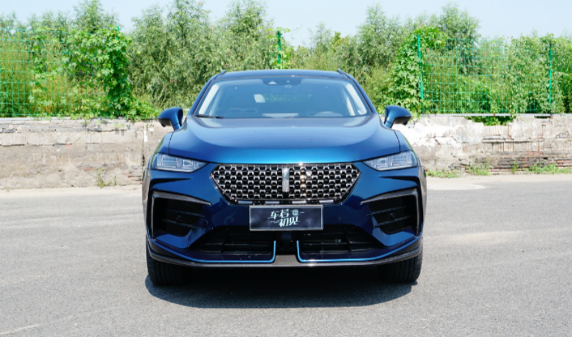 第一次开“巴博斯”,不是奔驰而是它