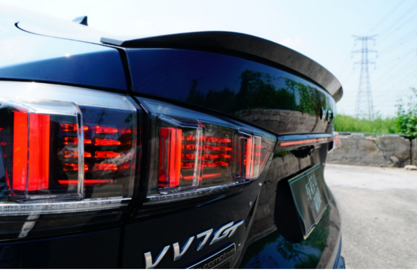 第一次开“巴博斯”,不是奔驰而是它