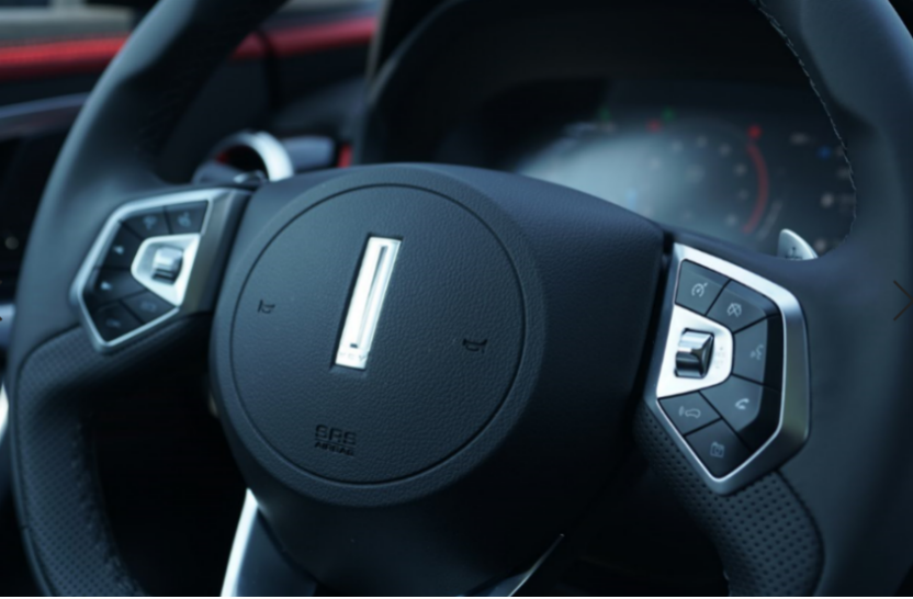 第一次开“巴博斯”,不是奔驰而是它