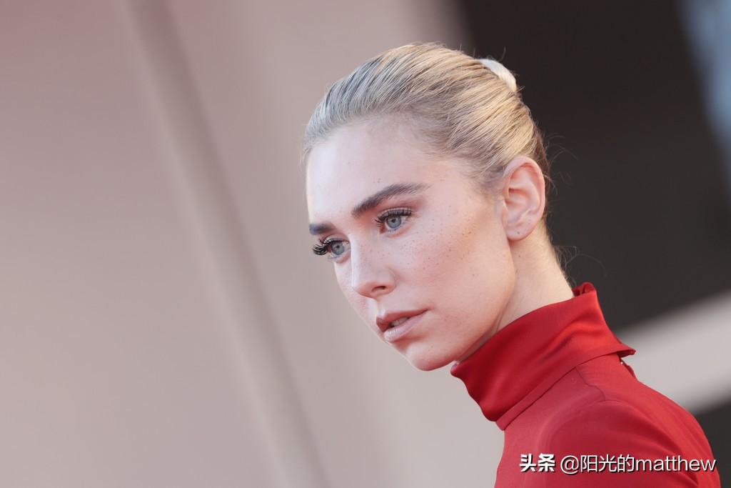 追踪凡妮莎柯比的职业生涯