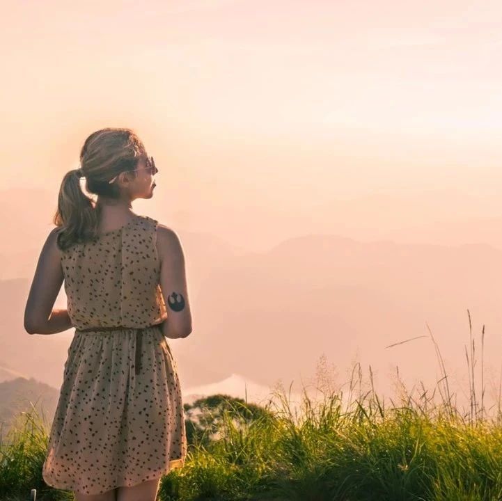 “富养”孩子对不对?...