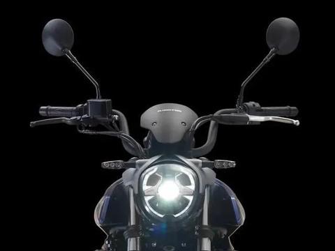 钱江运动巡航风的500cc双缸太子曝光，外观酷似川崎小火神