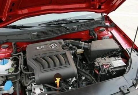 防冻液多久一换？良心维修工告诉你：超过时间小心发动机报废