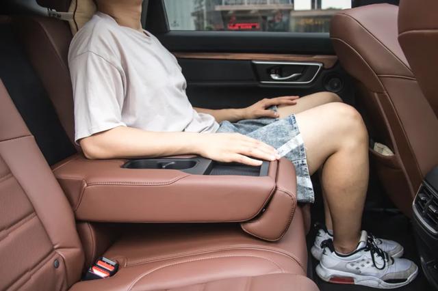 专治买车纠结症!20万预算买SUV选TA准没错