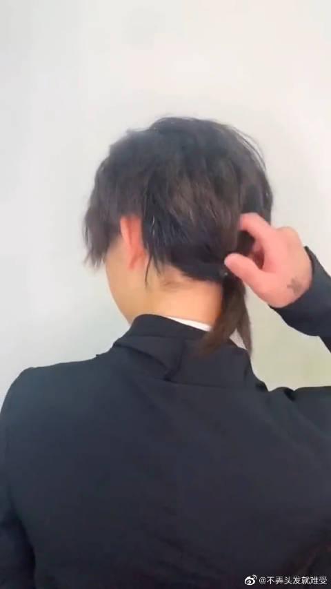 今年男生最潮的"狼尾"发型,"酷盖儿"的首选!