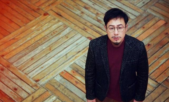 他靠《隐秘的角落》大爆，44岁却买不起房！连租农村平房11年