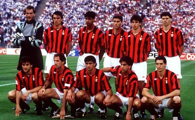 AC米兰复兴之路开启 新帅上任带领红黑军团重返巅峰