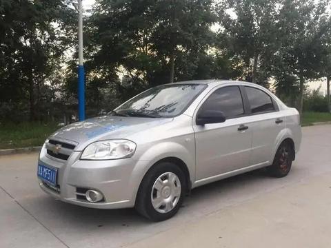 “中国式养车”的3大怪象，专家叹气：都是“穷人思维”在作祟！