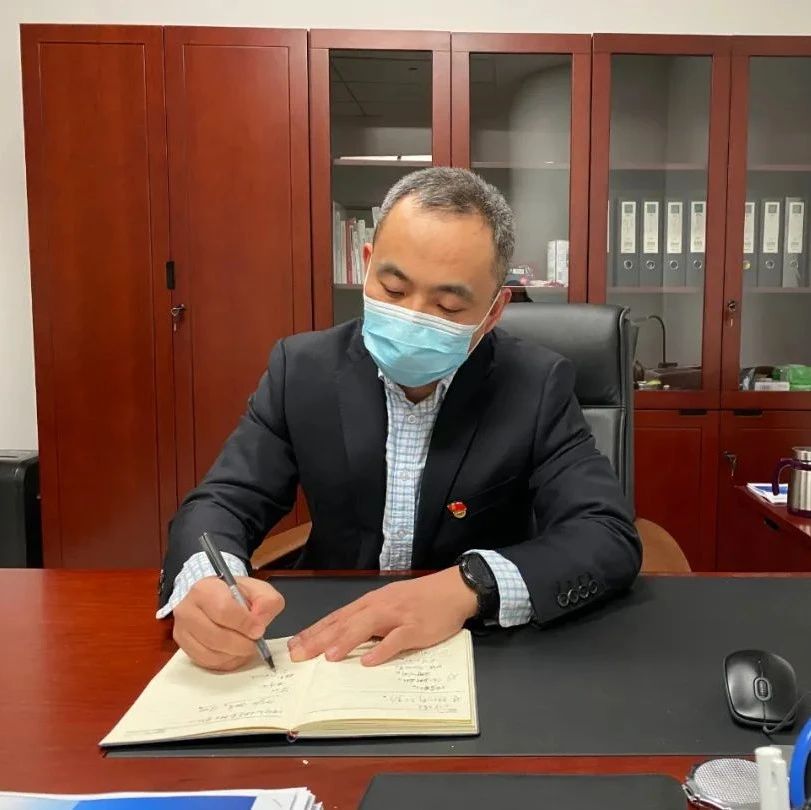 星月蜂董事长张晓峰播放的视频都是假的吗?