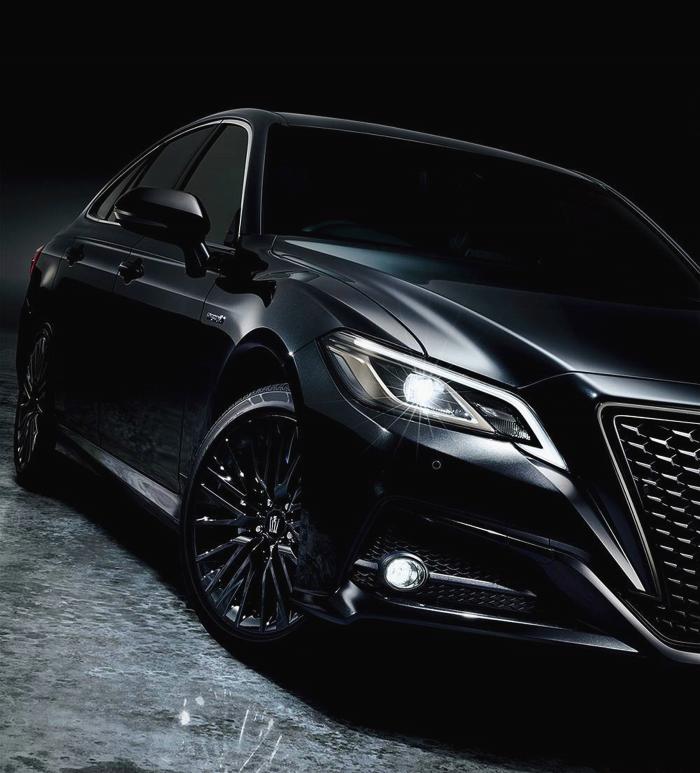 新皇冠2021款suv,新皇冠2021款suv陆放 丰田2021款皇冠来了,可升降底盘 2.5l混动四驱,比奥迪