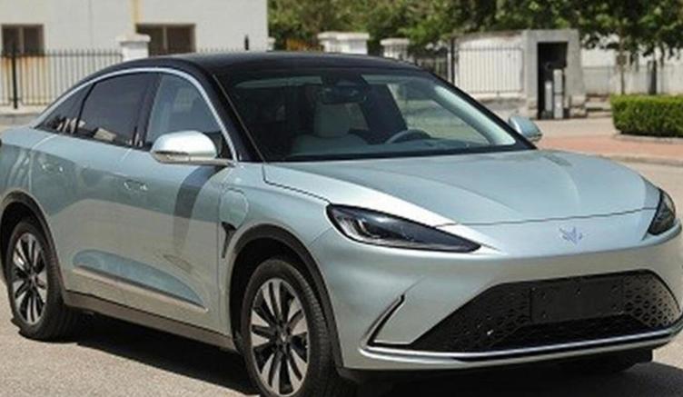 ARCFOX αS实拍图片曝光 最大续航里程达708公里